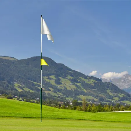 Landhaus Kostenzer * Fuegen