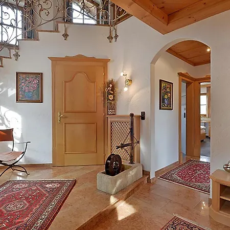Casa de Férias Kostenzer Mit Sauna Fügen
